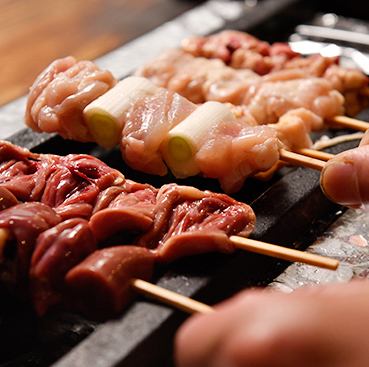 目の前で焼き上げる焼鳥◎