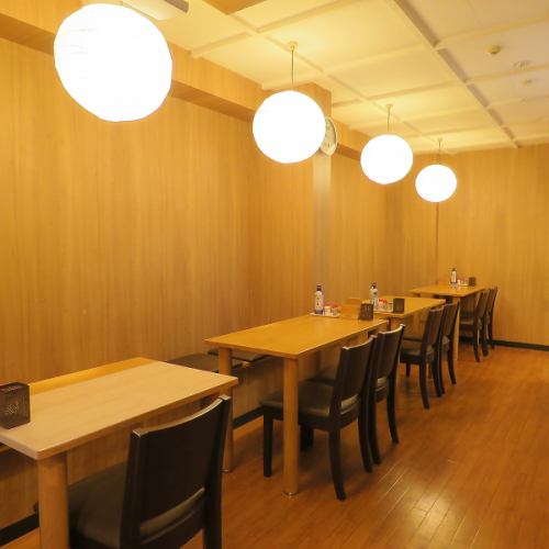 【30～50名様での貸切利用が可能◎】当店では最大50名様までの宴会貸切を承っております！大人数でのお集まりやプライベートな各種イベントなどに最適です。貸切でのご利用をお考えの方は、ぜひ当店へお気軽にお問い合わせください。大切な日を心に残る素敵なひとときにするお手伝いをさせていただきます。