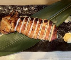 特大イカの丸焼き