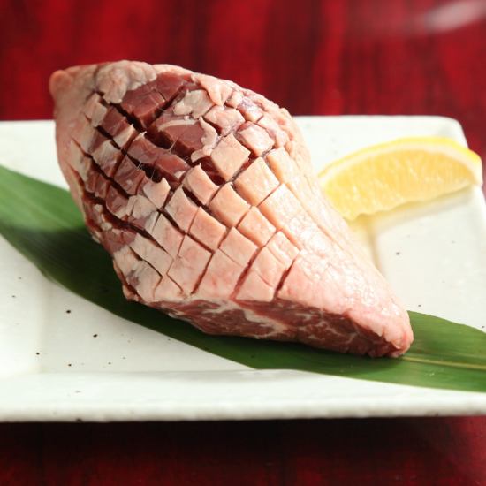 Fresh hormones, carefully selected A5 rank meat The deliciousness of overflowing meat!