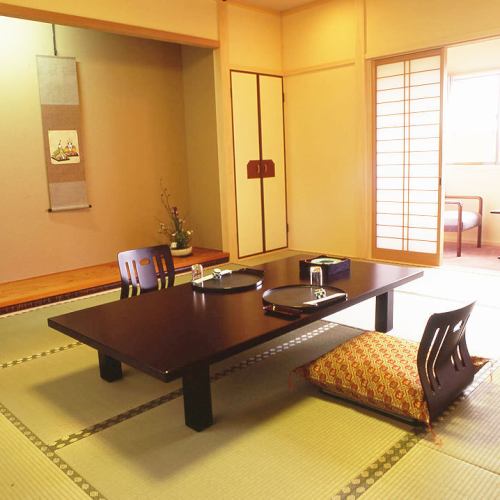 お部屋でお食事ができますので、お子様連れでも安心です♪