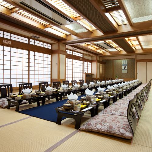最大で150名様まで宴会受付可能です。