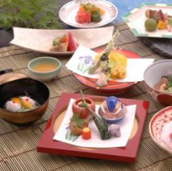 季节性怀石料理（绫）