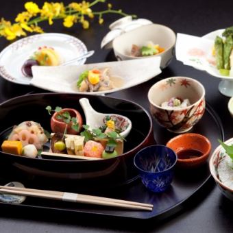 ≪계절 회석(아야 아야)≫순을 맛보는 계절 회석