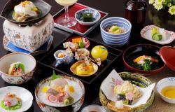 海石锅配鲷鱼和章鱼，佐以汤（人丸汤）