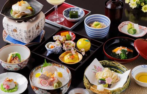 海石锅配鲷鱼和章鱼，佐以汤（人丸汤）