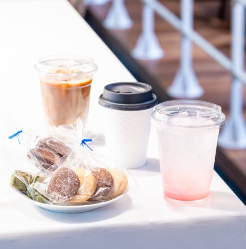 也提供外卖服务。