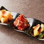 キムチ3種盛り合わせ
