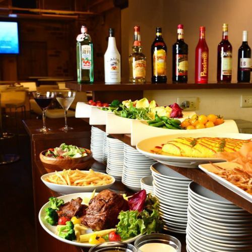 <Let's eat well!> We also offer a buffet style that everyone can enjoy together. You can rest assured if you rent the beer hall exclusively!