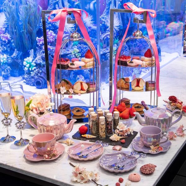 Enjoy seasonal fruits [Princess Afternoon Tea] All-you-can-drink MightyLeaf tea! Sparkling & the world's three greatest delicacies