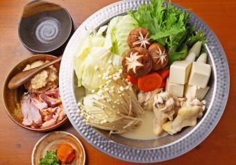 【120分飲み放題付き】【水炊き&お刺身盛り合わせ付きコース】焼鳥も串揚げも鍋も刺し身も全部