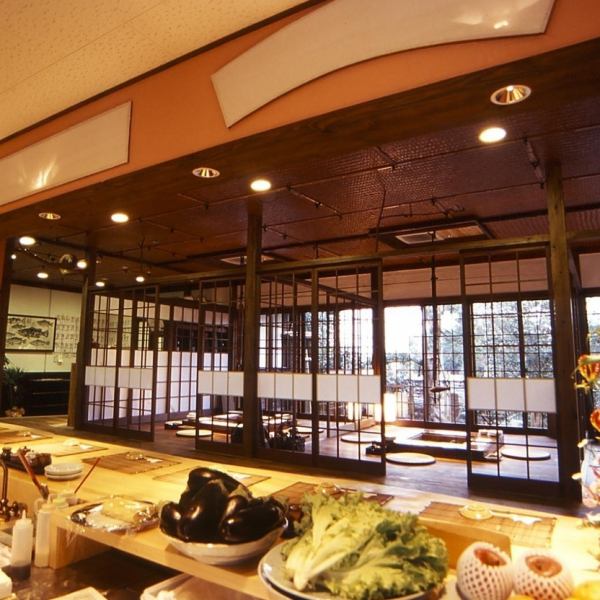 【完全予約制・大自然の中にある隠れ家】平戸の山中にある古民家を改装した店舗は、ゆったりと落ち着いた雰囲気。山の中にある避暑地で今の時期涼しくお過ごしいただけます。大切な方と素敵なひとときをごゆっくりとお過ごしいただけます。誕生日・記念日など、大切な日のお祝いにもおすすめです。