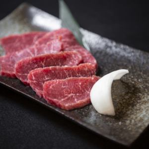 [Yakiniku with sauce] Ishigaki beef loin