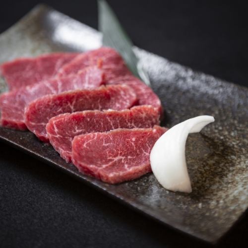 [Yakiniku with sauce] Ishigaki beef loin