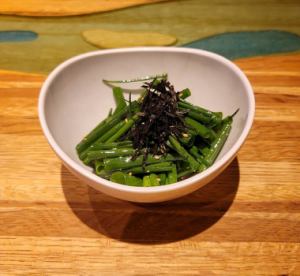 Green onion salad