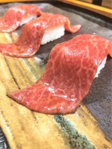 [Special Selection] Specially Selected Ishigaki Beef Seared Sushi (2 pieces)