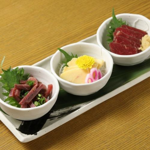 Assortment of three types of horsemeat sashimi