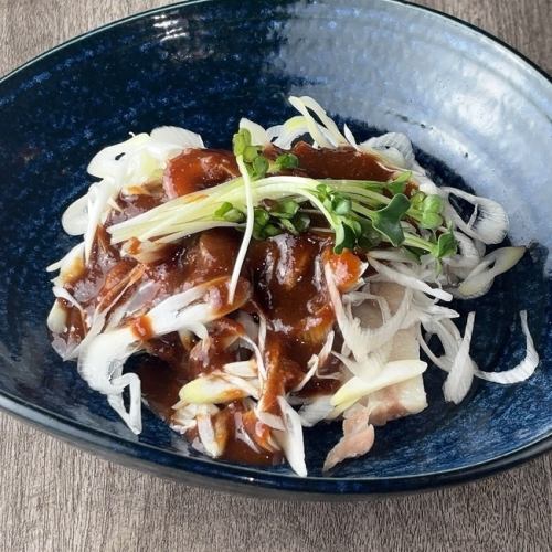 黒豚甘辛みそ和え