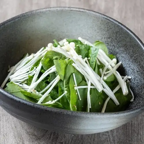 Fresh enoki mushroom and spinach salad