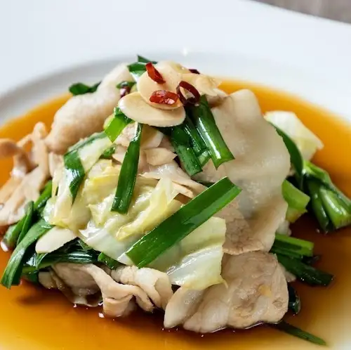 Chives and pork