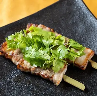 パクチー豚バラ串(2本)