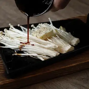 生えのき九州醤油バター鉄板焼き