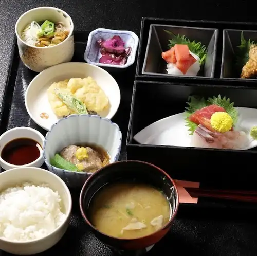 Tsukushi Gozen