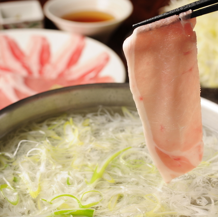 【提供私人包间】黑豚猪肉涮涮锅套餐,4500日元起,无限量供应!