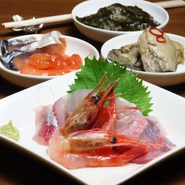 まずはコレ！【能登の刺身盛り合わせ 三種】