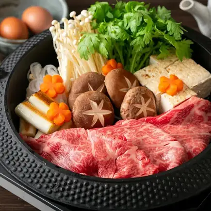 【3時間飲み放題付】特選牛すき焼き鍋×博多牛タンに蟹や鮪のカマ焼きなど全10品8910円⇒8000円
