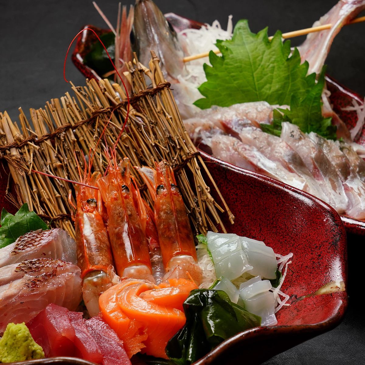The freshness is certified and thoroughly managed! You can enjoy fresh seafood directly from the production area ♪