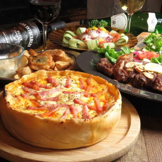 4 people ~ OK [Very popular♪] Chicago pizza and thick steak course! [6 dishes] 2 hours all-you-can-drink included 4,400 yen (tax included)