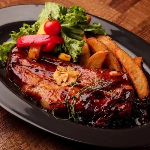Enjoy exquisite grilled dishes!