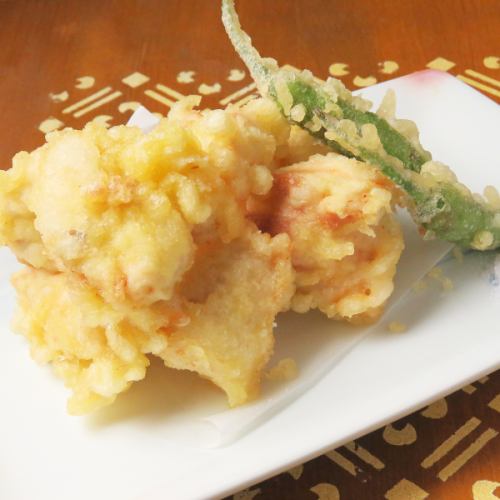 エビと旬魚と野菜の天ぷら盛り合わせ