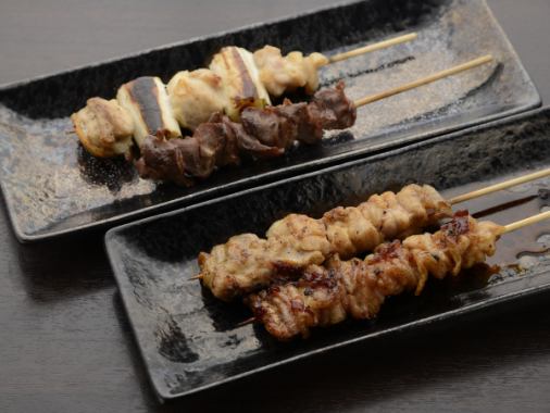 【EVERY DAY WORLDWIDE】 We hold a daily event from Monday to Saturday! On Monday we will have fried chicken & chicken onigirumi at half price! "Yakitori Day" on Saturday As all items are 100 yen, very profitable ☆ As it is lost, as soon as you can!