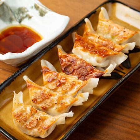 鶏スープ/焼きギョーザ　各