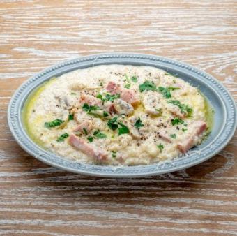 厚切培根蘑菇松露奶油烩饭