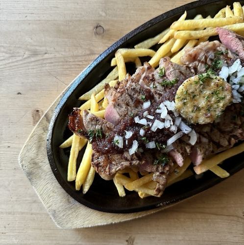 豪快な肉料理！