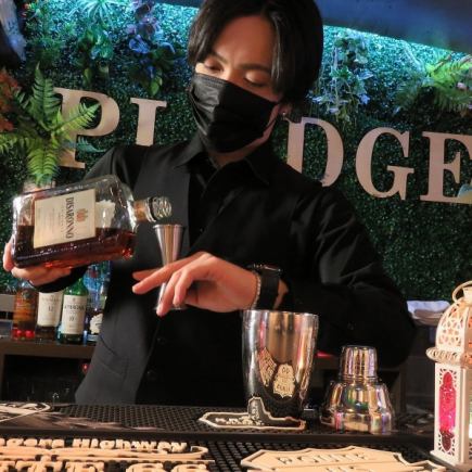 【120分飲み放題】プロが作る本格カクテル全100種類以上◆ネット予約で3500円/生ビール込+500円