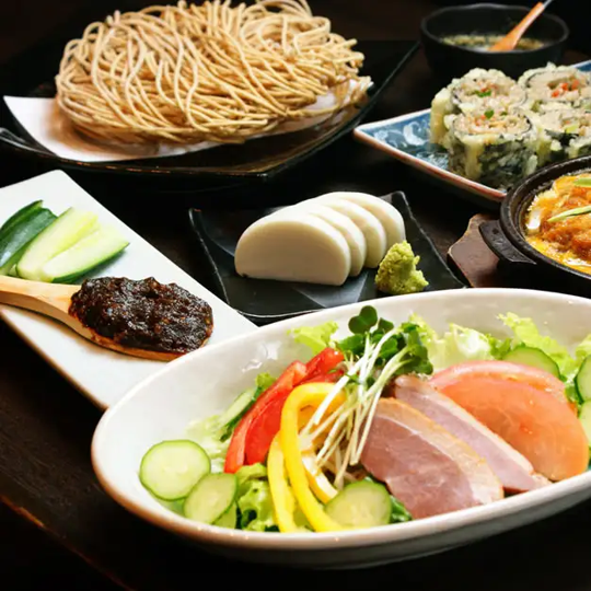 青森県産津軽どり 蕎麦居酒屋 逸品庵 虎ノ門店【公式】