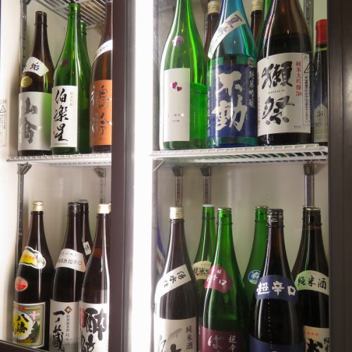 We aim to be a restaurant that is known for its delicious [potato shochu, local sake, and Japanese sake]!