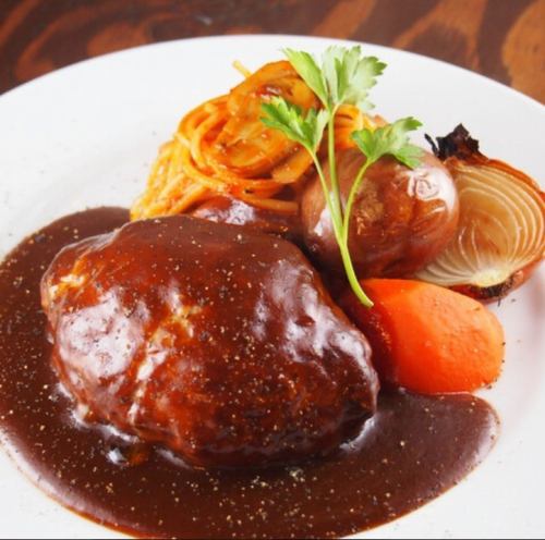 [If you're hesitant, try this!] Juices overflow ☆Simple regular hamburg steak 180g