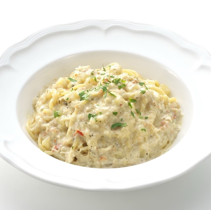 ズワイガニとタラゴンのクリームソース