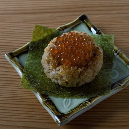 焼きおにぎり いくら