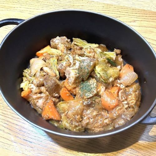 川越産トマトとジャガイモのビール煮込み