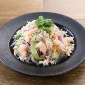 川越産ダイコン＆キュウリのヤムウンセン