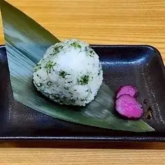 Rice ball with green laver