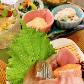 【人气☆夏季】使用时令食材的家常菜套餐 7道菜品 2,800日元（含税）