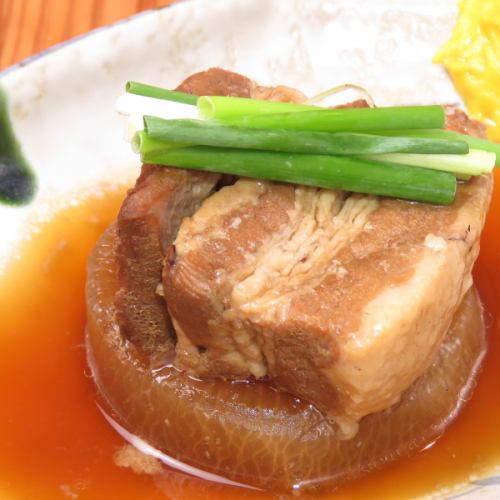魚 Fish, meat and vegetables All offer high quality ingredients ◇