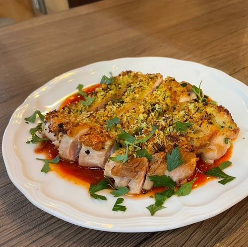 鶏もも肉の香草パン粉焼き